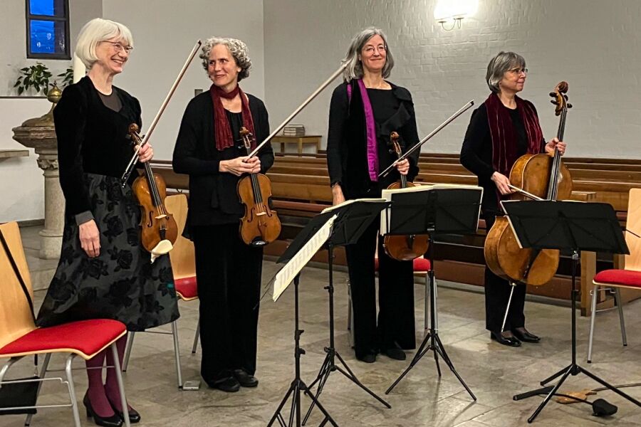 Quartett nimmt Applaus entgegen