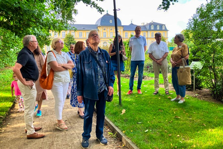 Lionsgruppe beim Rundgang
