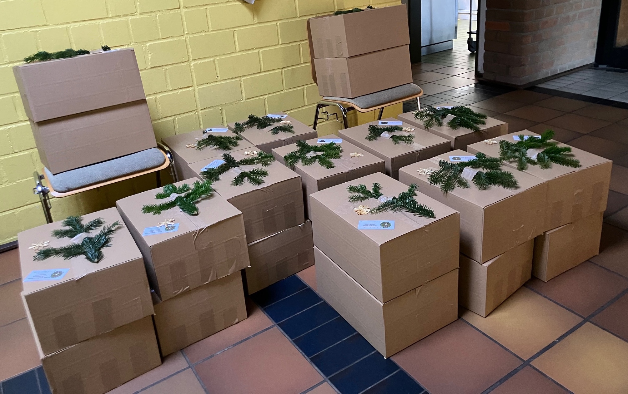 Geschenkpakete für die Senioren