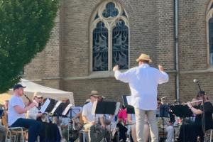 TomburgWinds dirigiert von Adi Becker