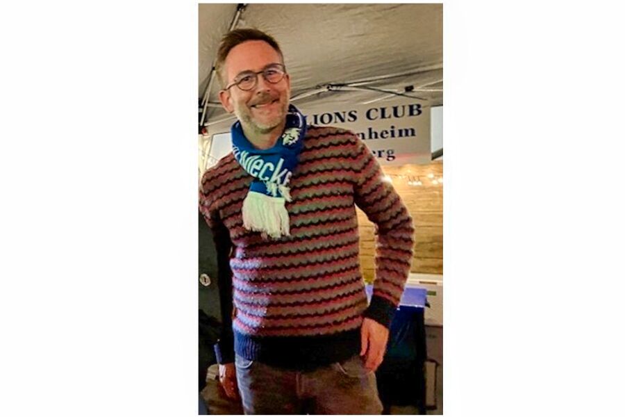 Lionsmitglied beim Standdienst