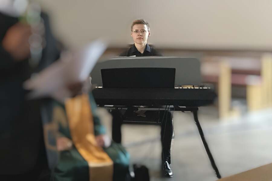 Oliver Schwichtenberg am E-Piano