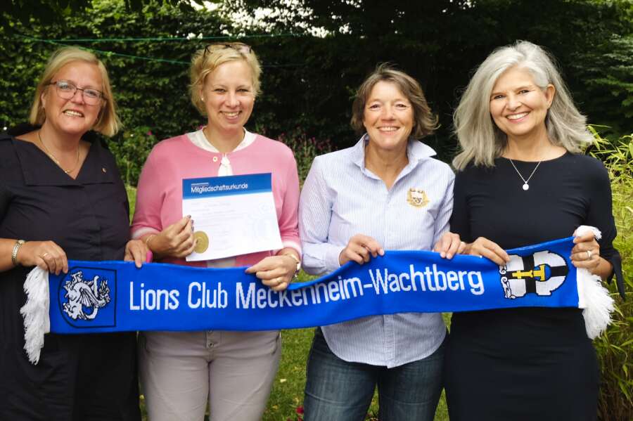 Weibliche Clubmitglieder